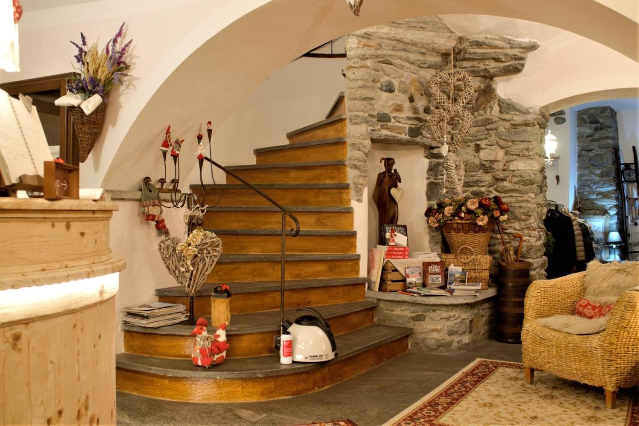 Hotel Le Coeur Du Pont Donnaz Zewnętrze zdjęcie