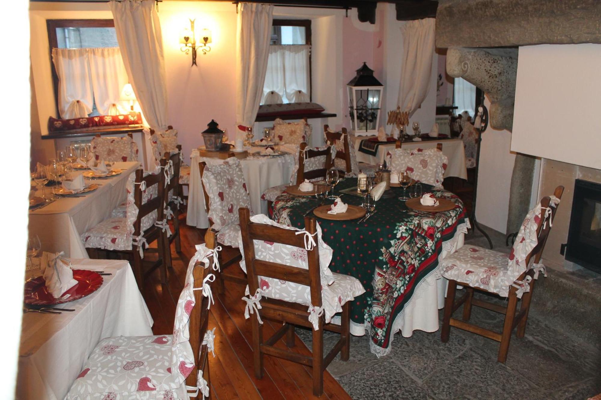 Hotel Le Coeur Du Pont Donnaz Zewnętrze zdjęcie